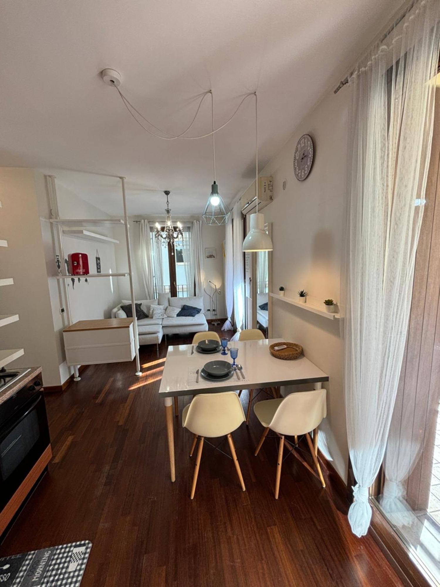 Michelangelo Apartment เปสการา ภายนอก รูปภาพ