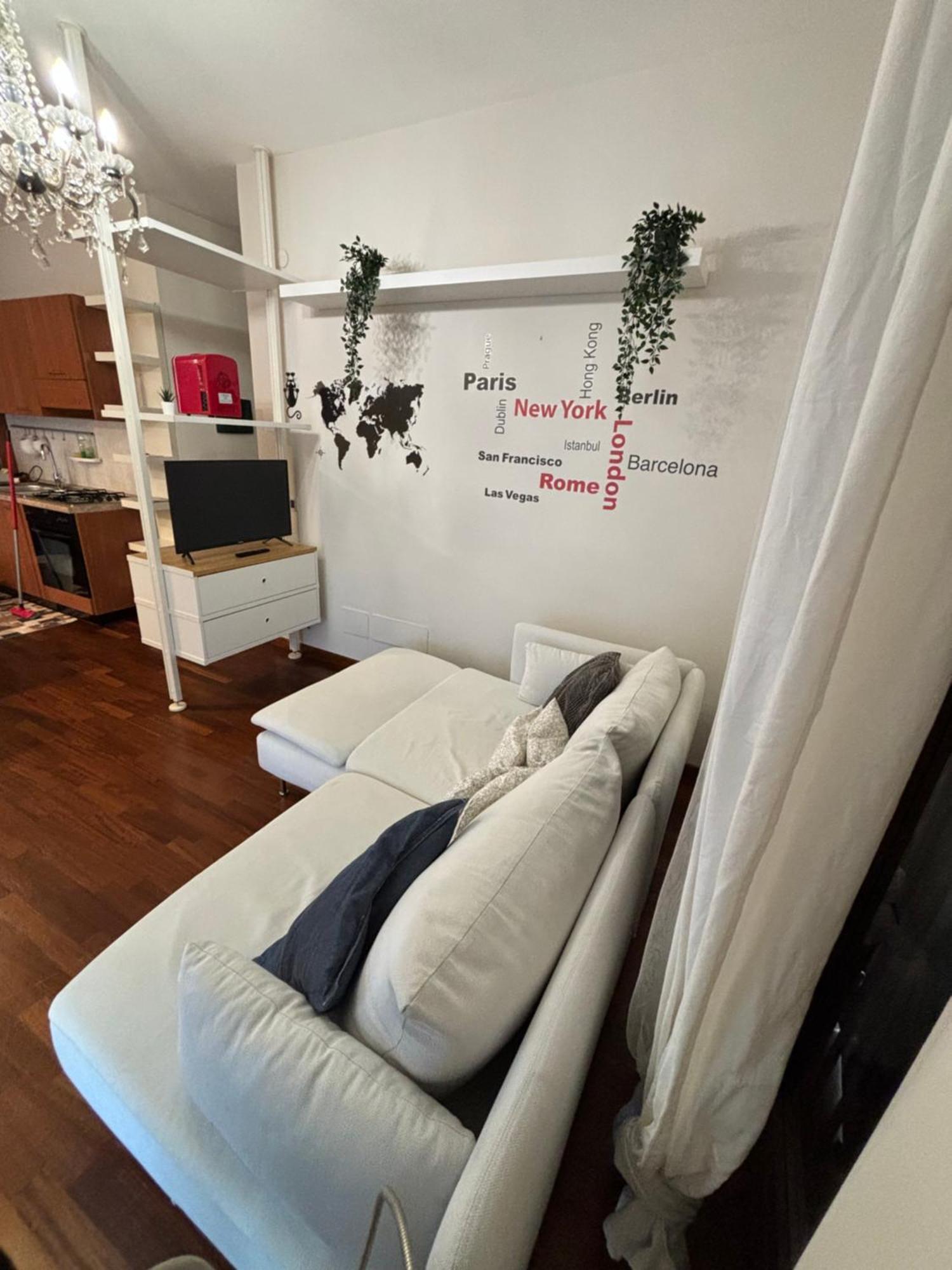 Michelangelo Apartment เปสการา ภายนอก รูปภาพ
